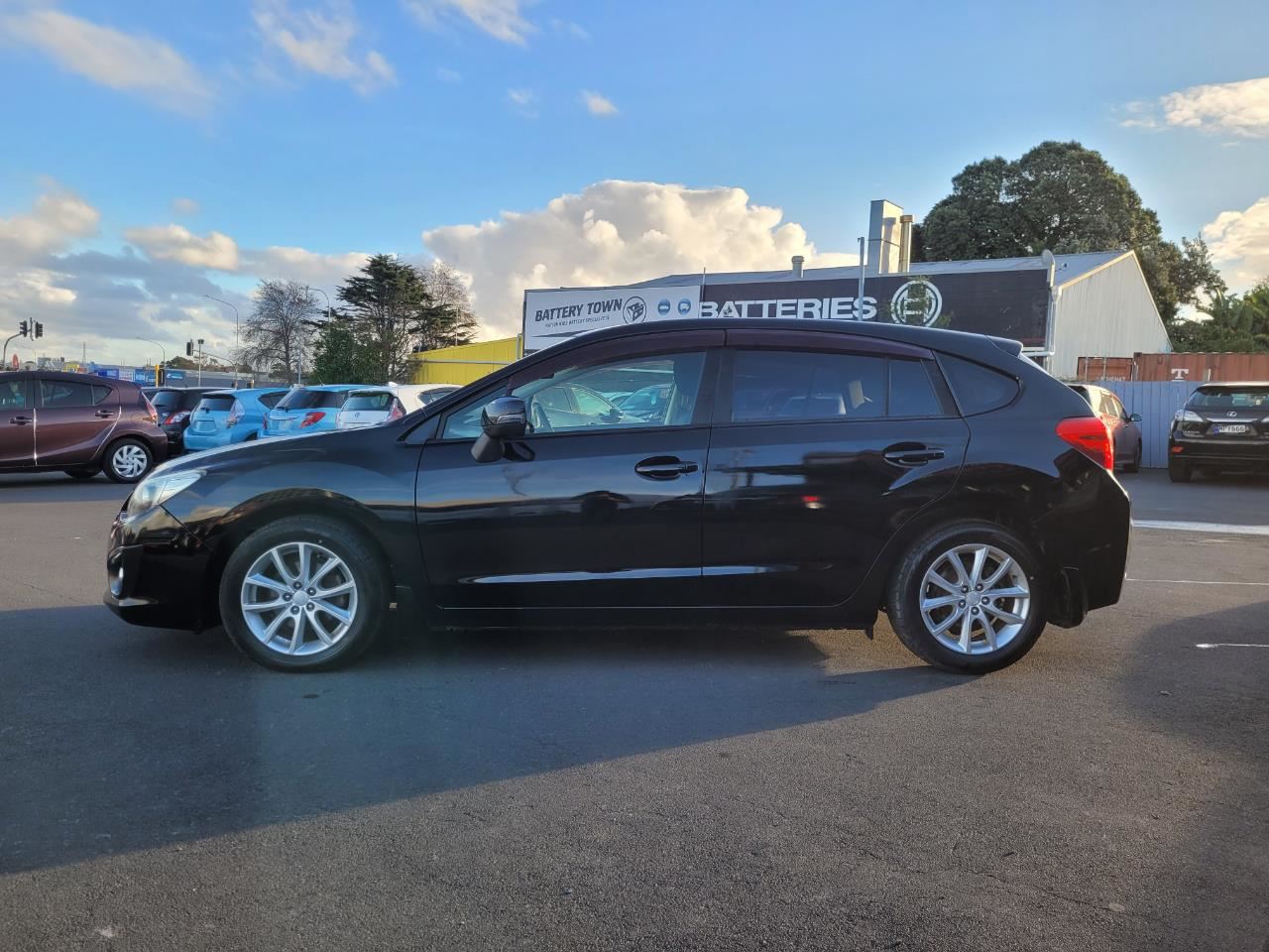 Vehicle image 5