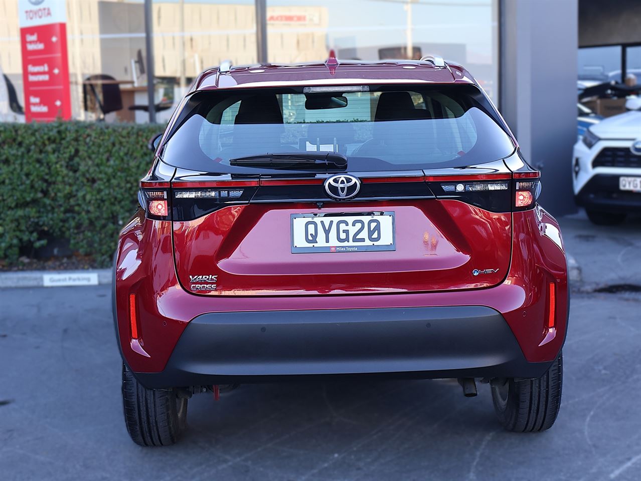 Vehicle image 5