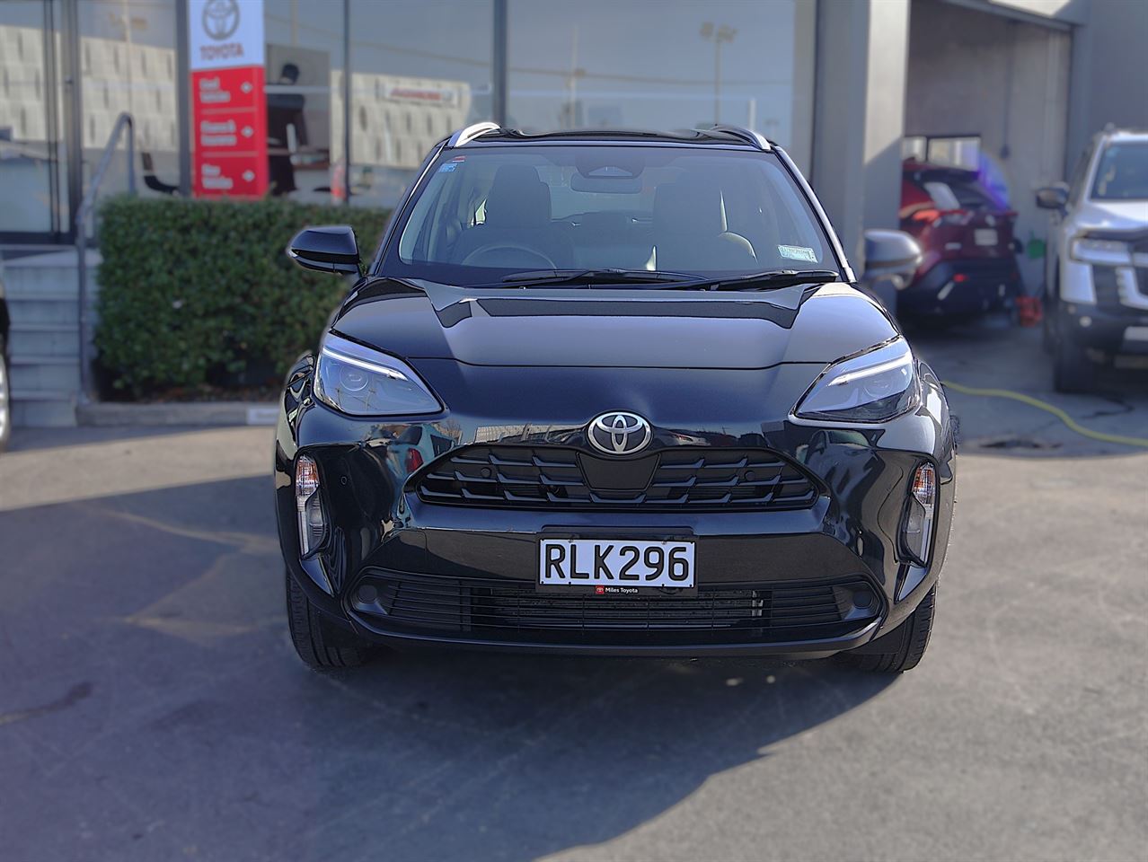 Vehicle image 2