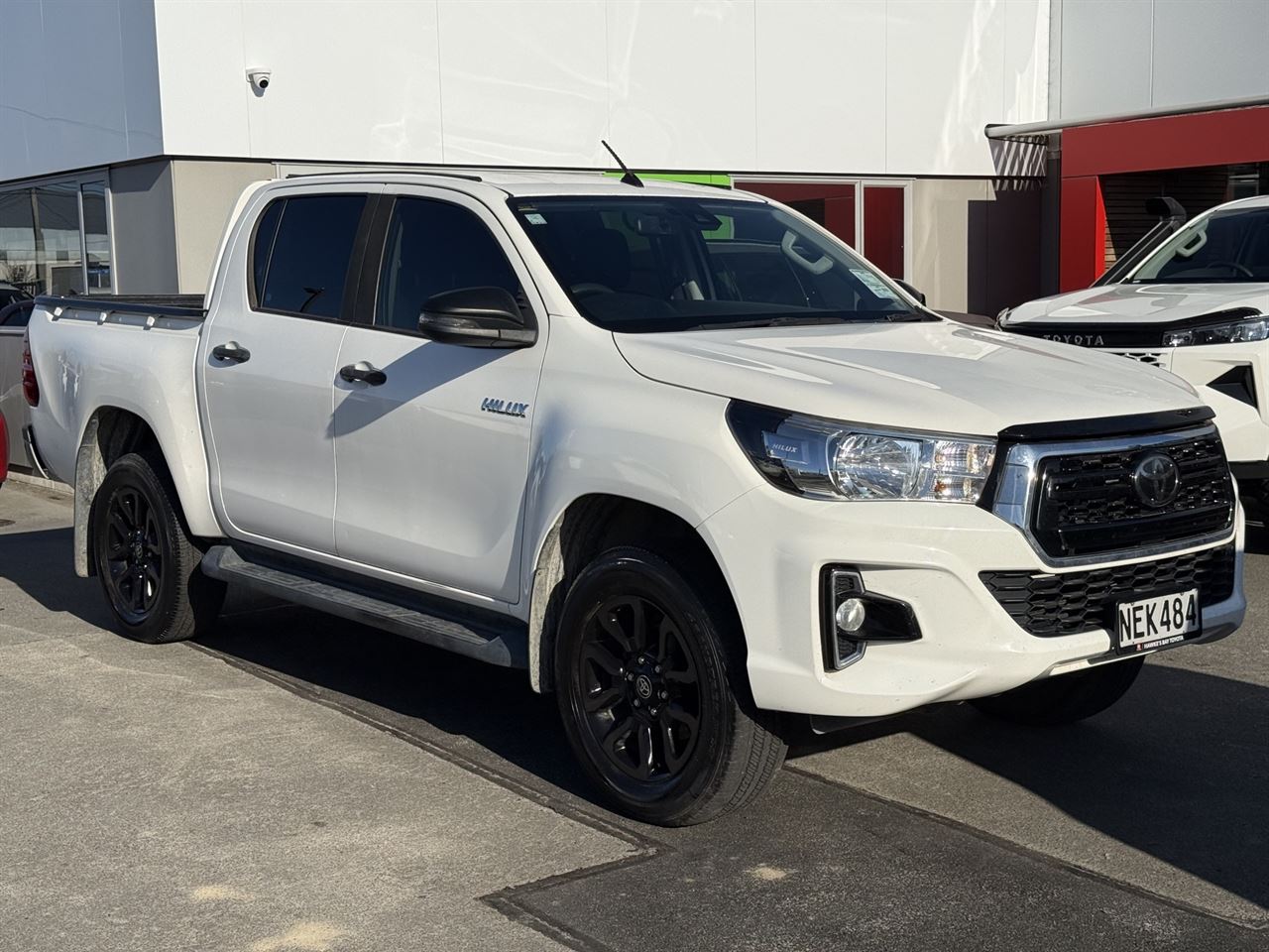 Vehicle image 5