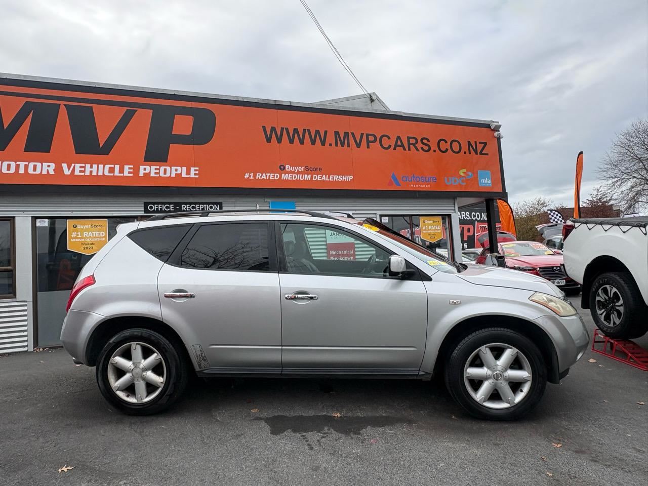 Vehicle image 3