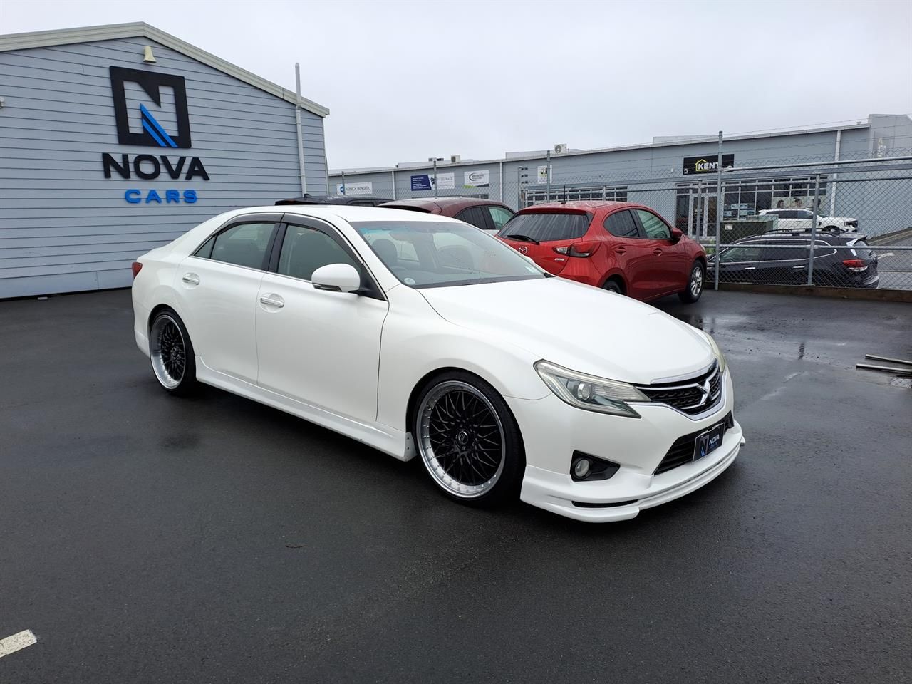 Vehicle image 1
