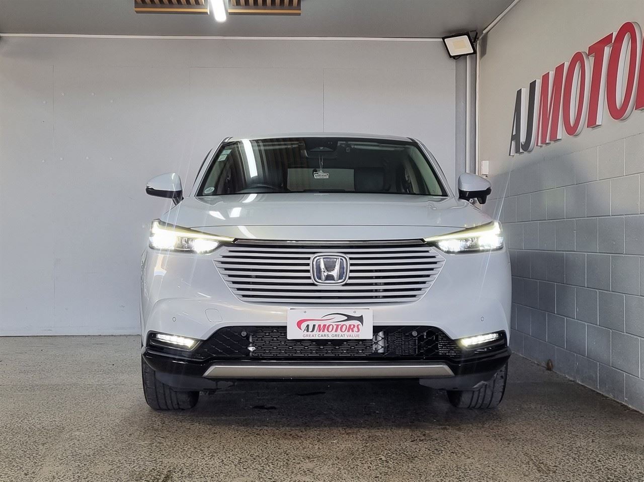 Vehicle image 2