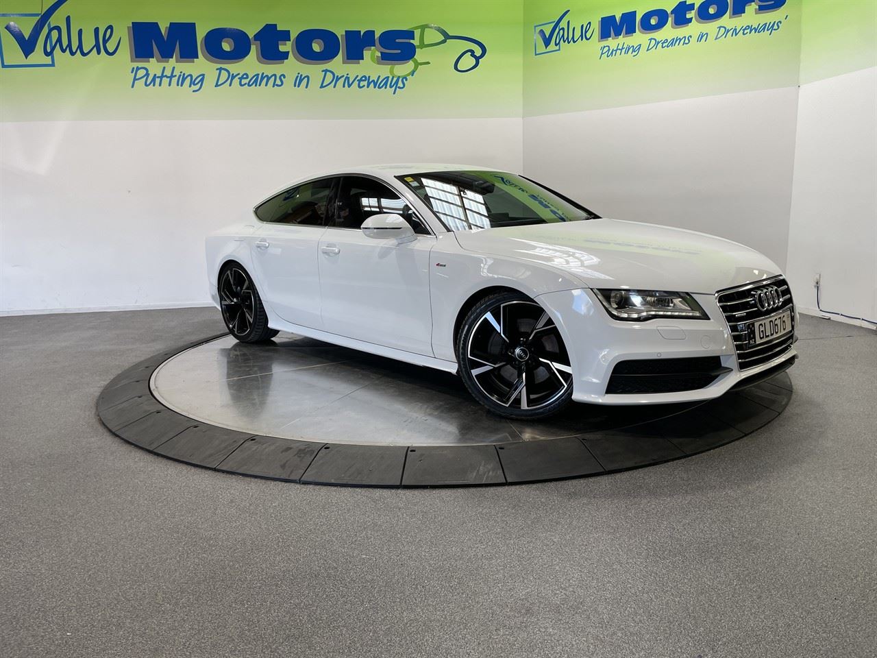 Vehicle image 1