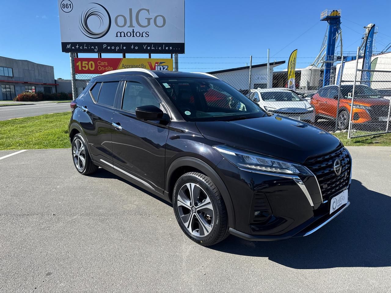 Vehicle image 2