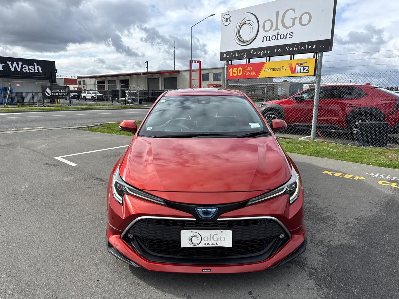 Vehicle image 3