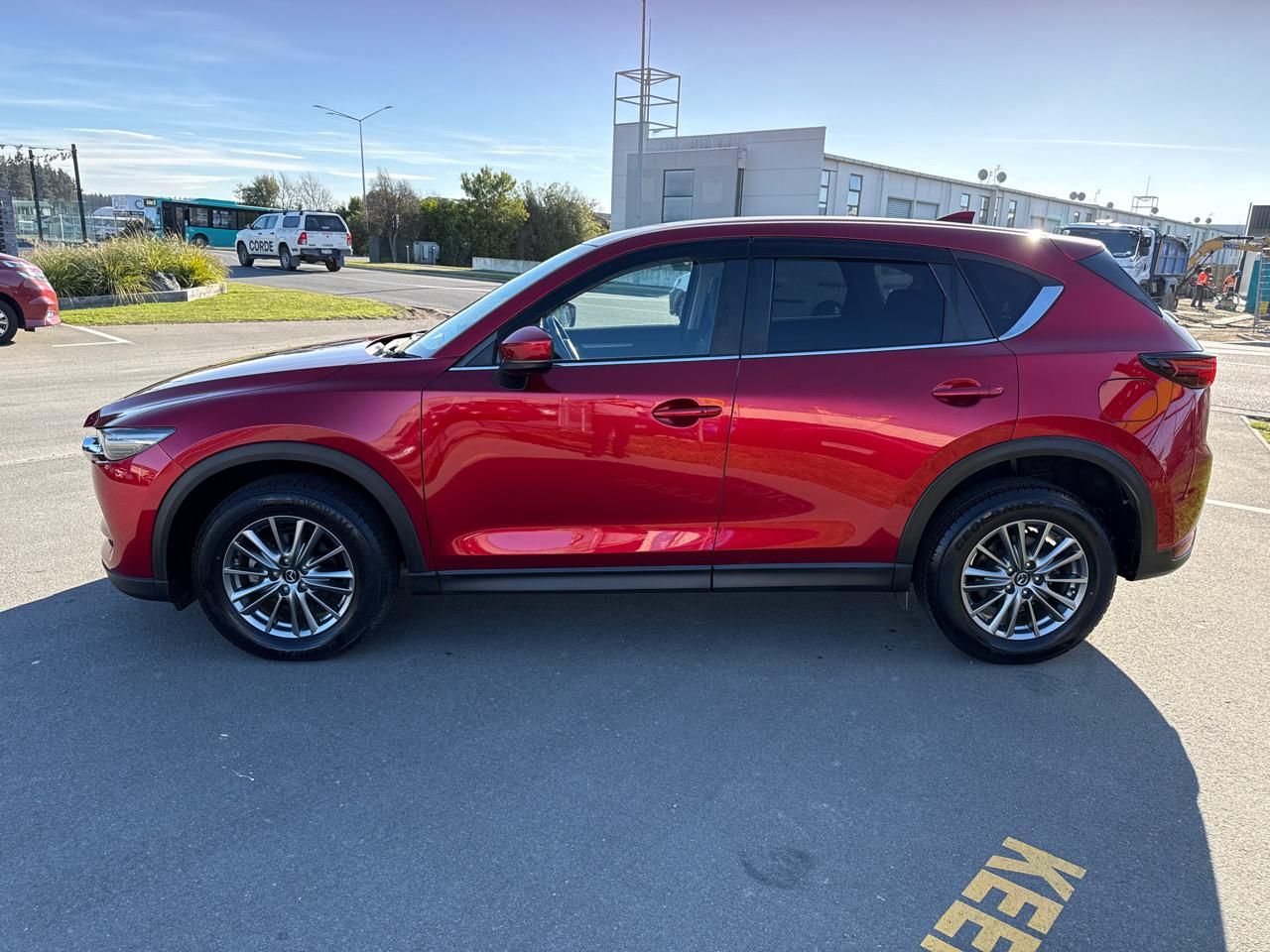 Vehicle image 5