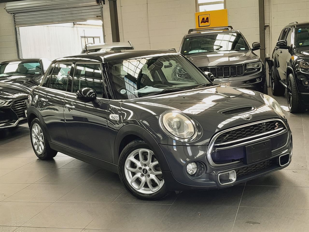 Vehicle image 1