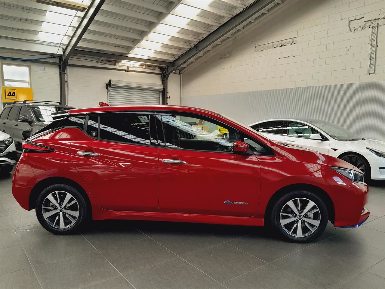 Vehicle image 3