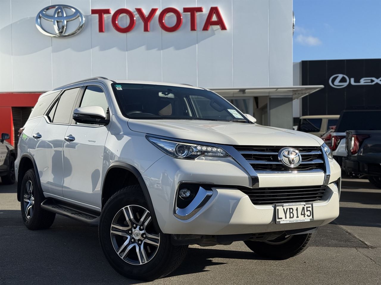 Vehicle image 1