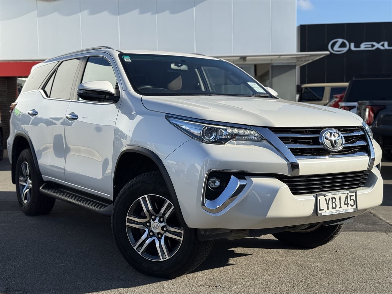 Vehicle image 2