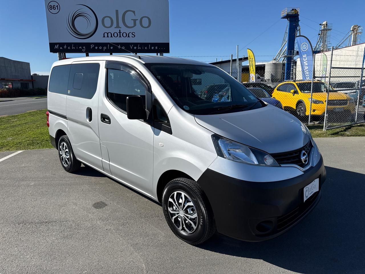 Vehicle image 2
