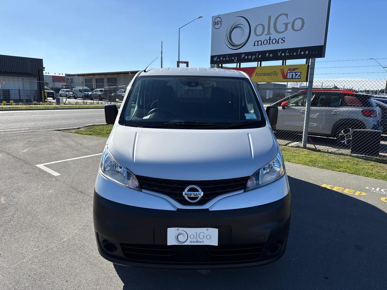 Vehicle image 3