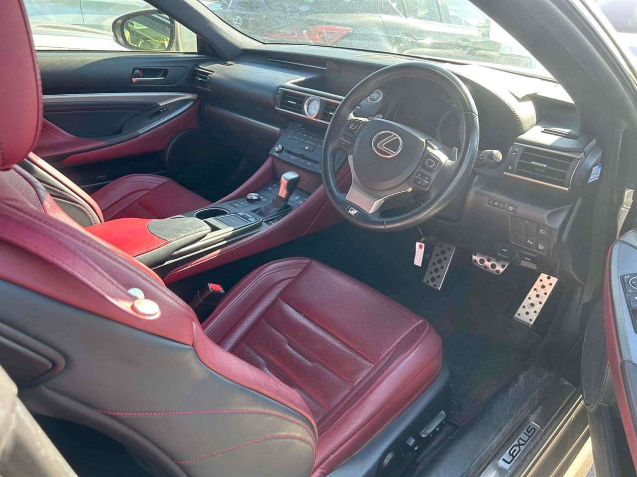 Vehicle image 3