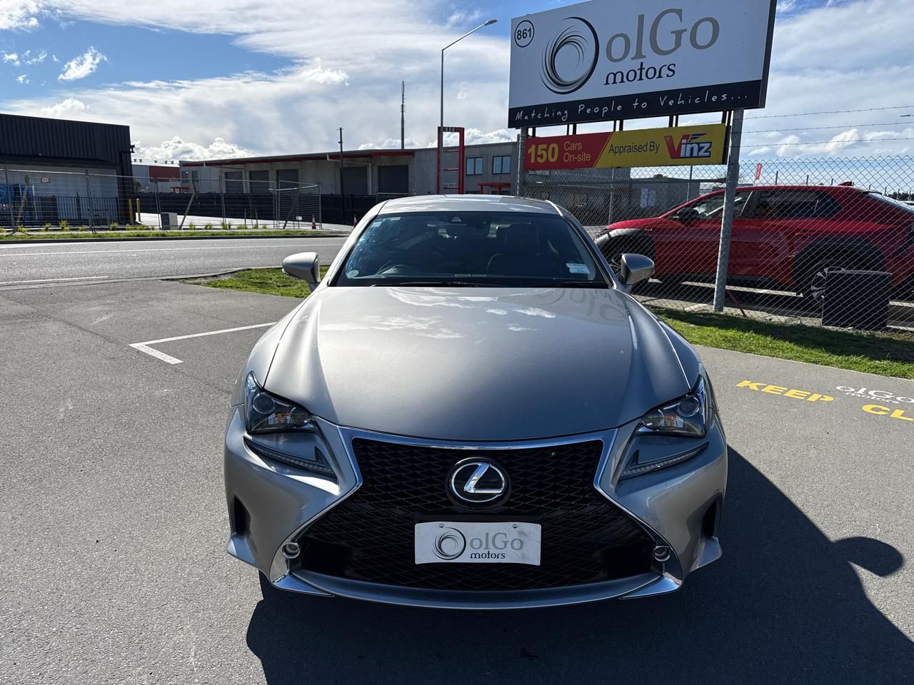 Vehicle image 3