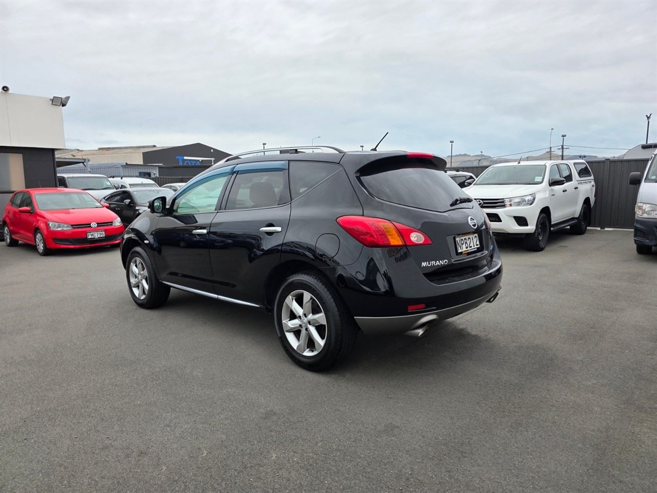 Vehicle image 3