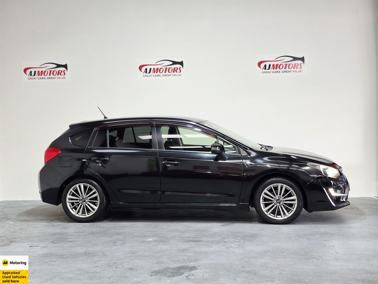 Vehicle image 3