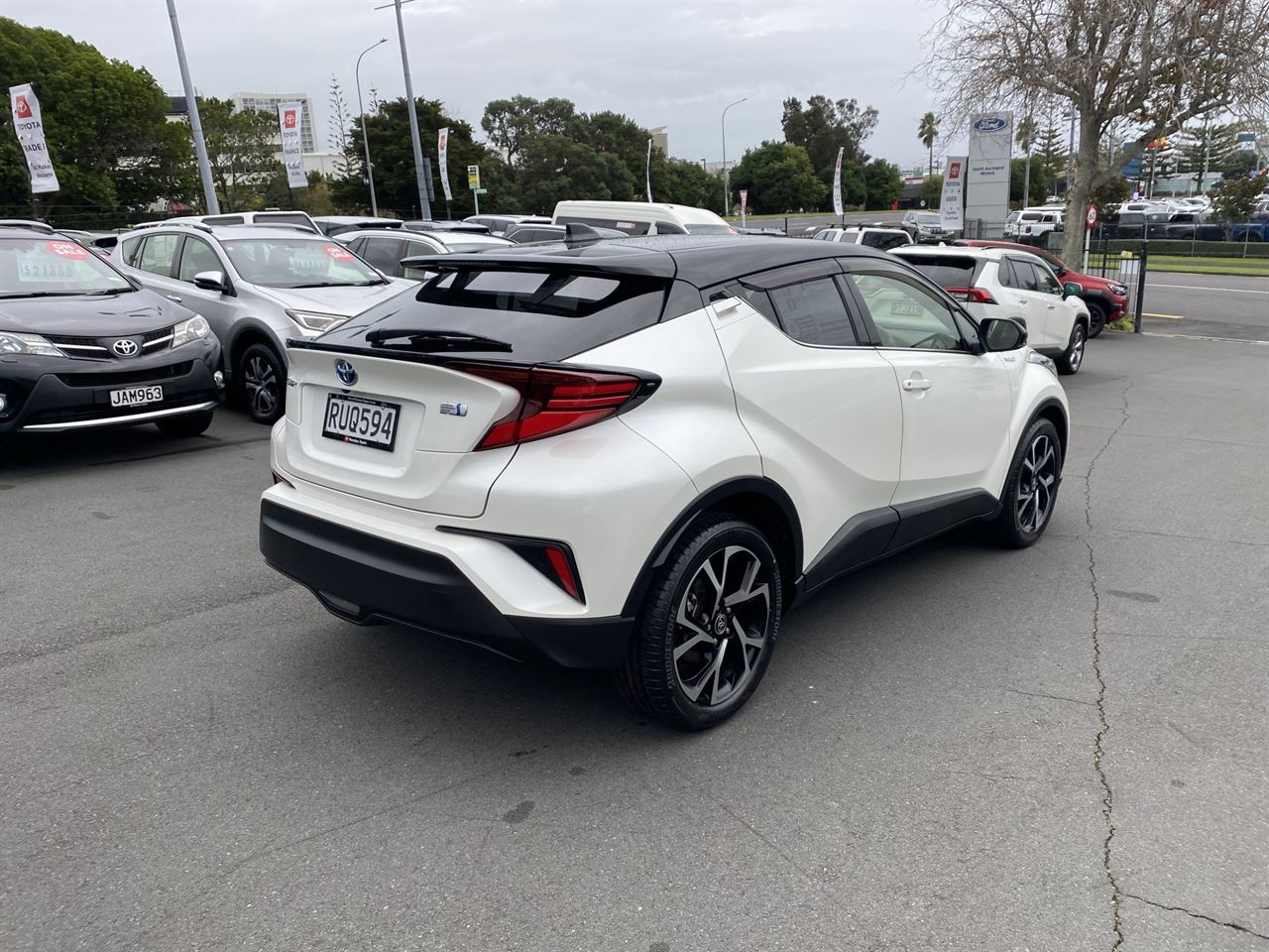 Vehicle image 2