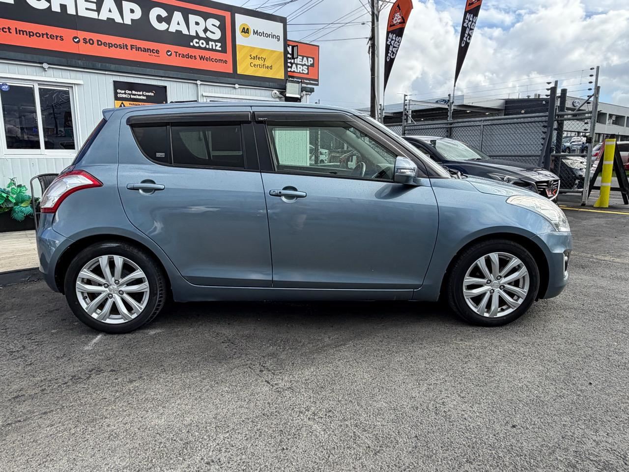 Vehicle image 5