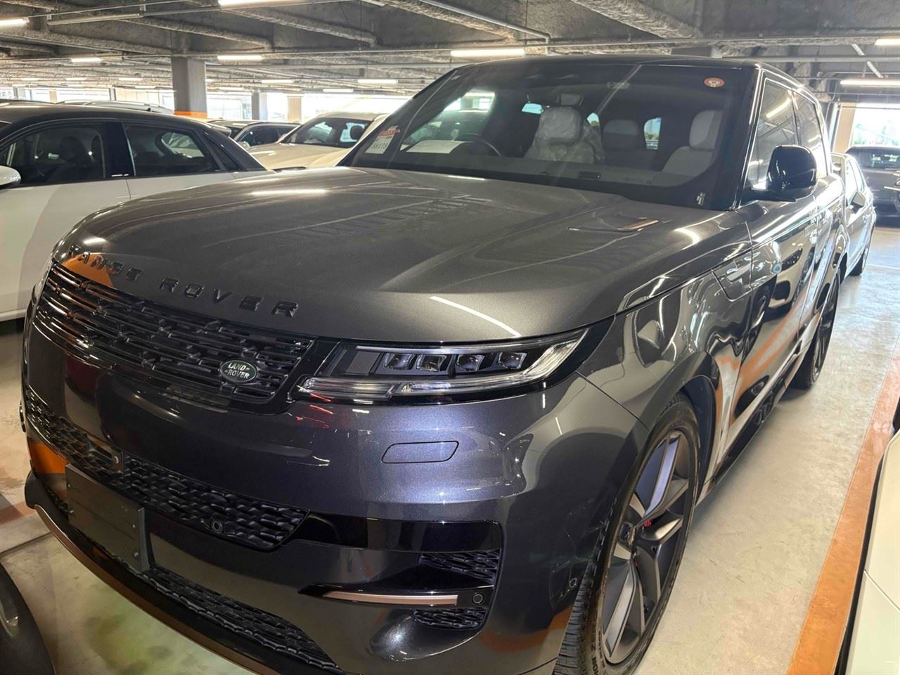 Vehicle image 3