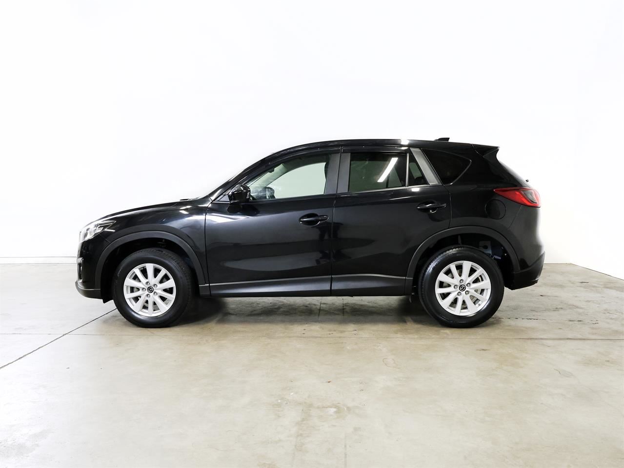 Vehicle image 5