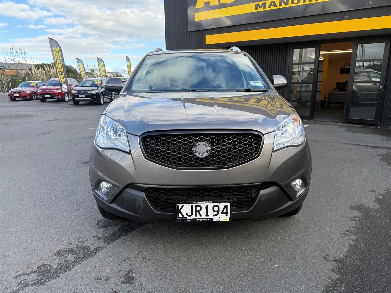 Vehicle image 2