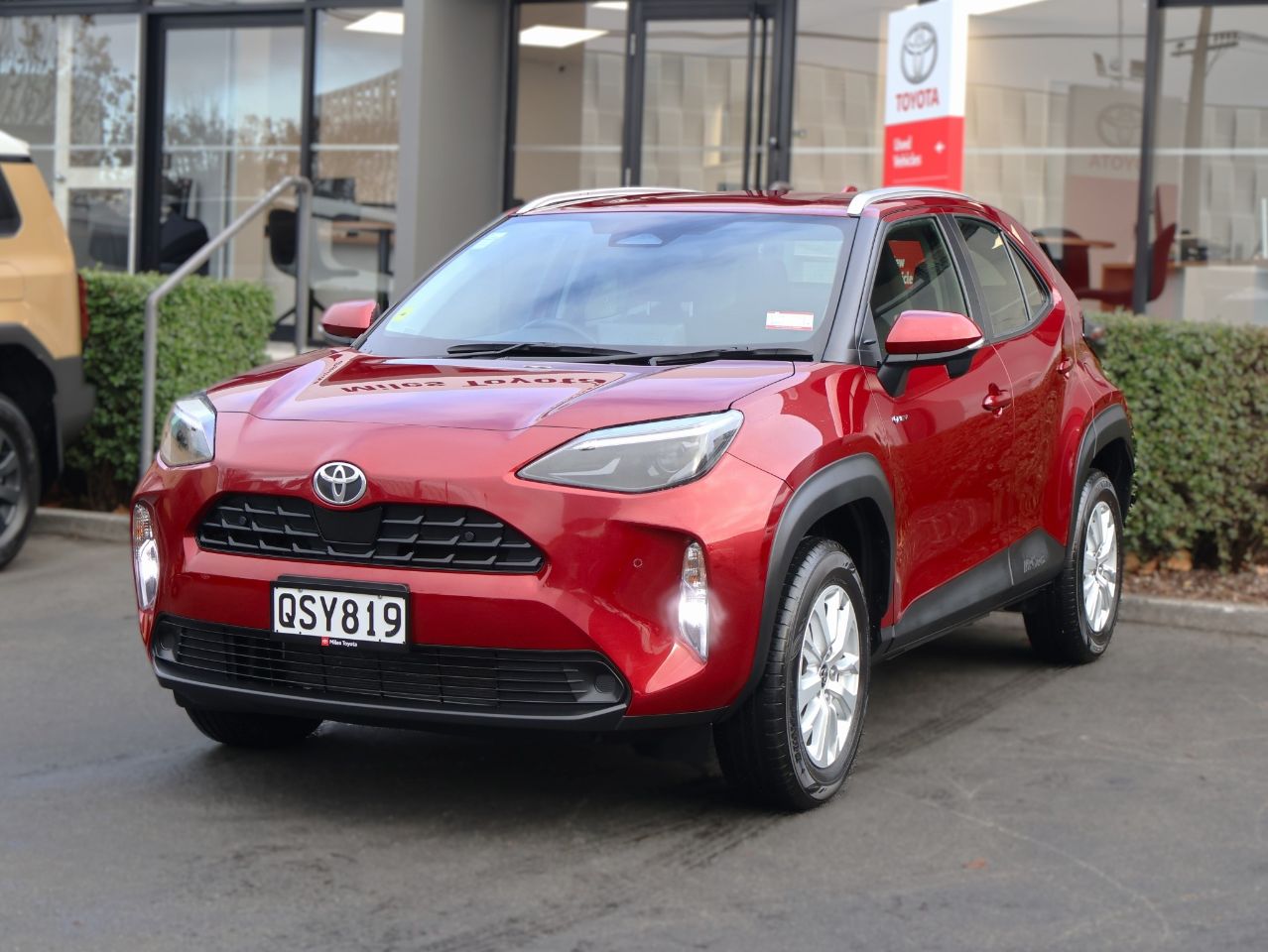 Vehicle image 3