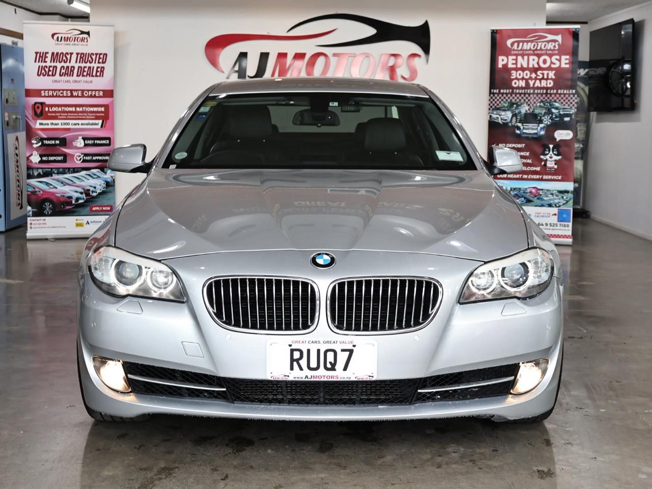 Vehicle image 2