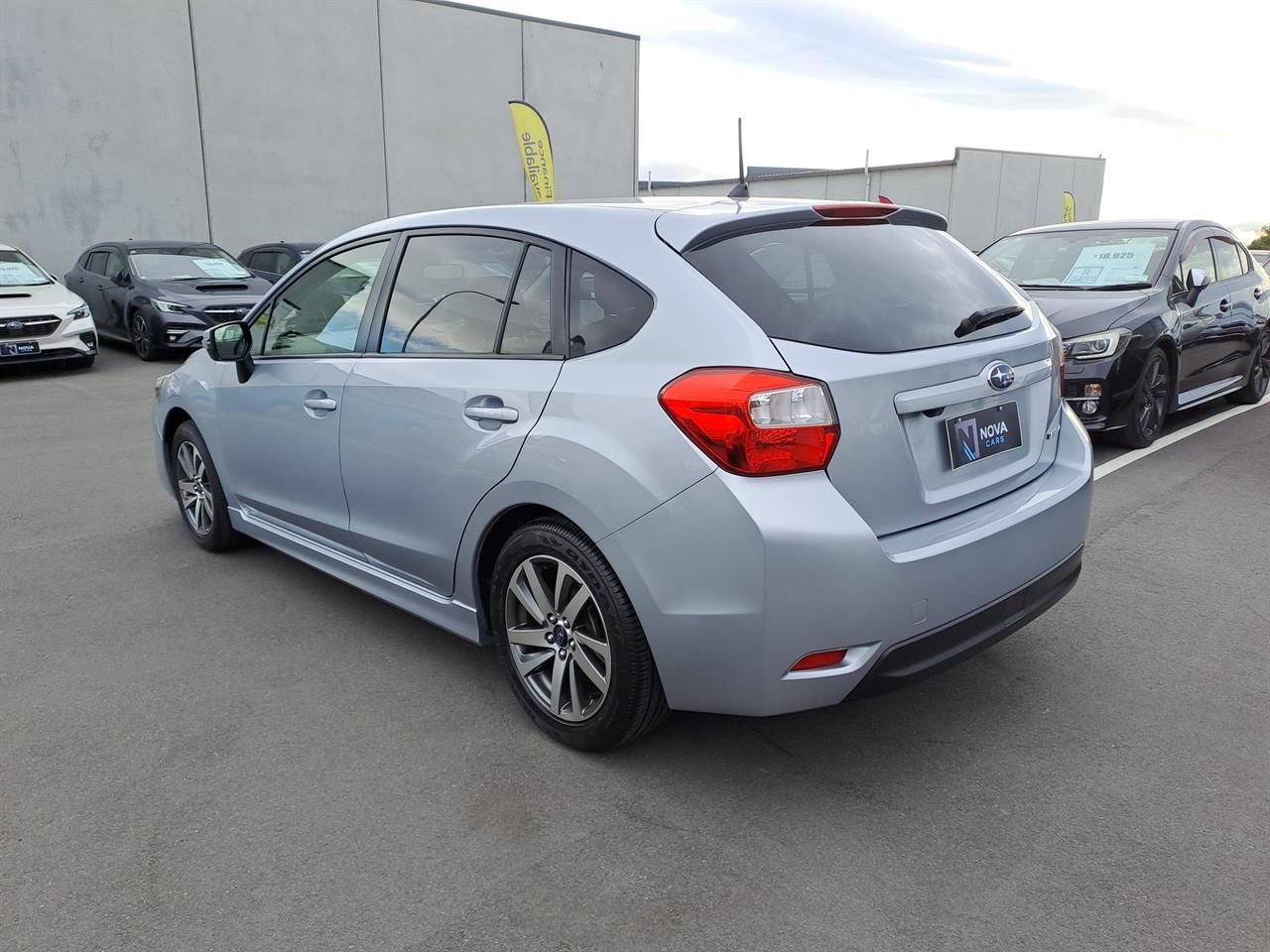 Vehicle image 5