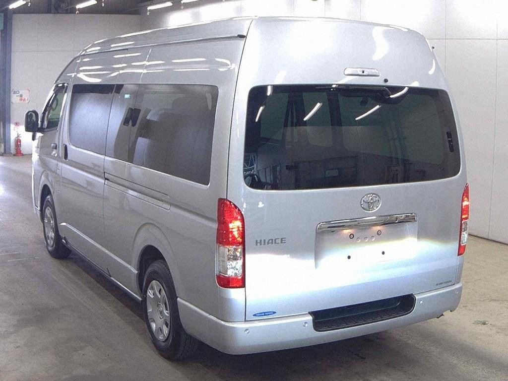 Vehicle image 2