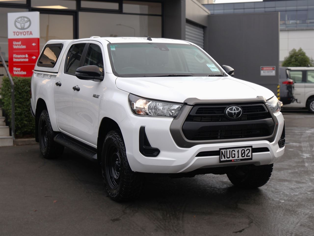 Vehicle image 1