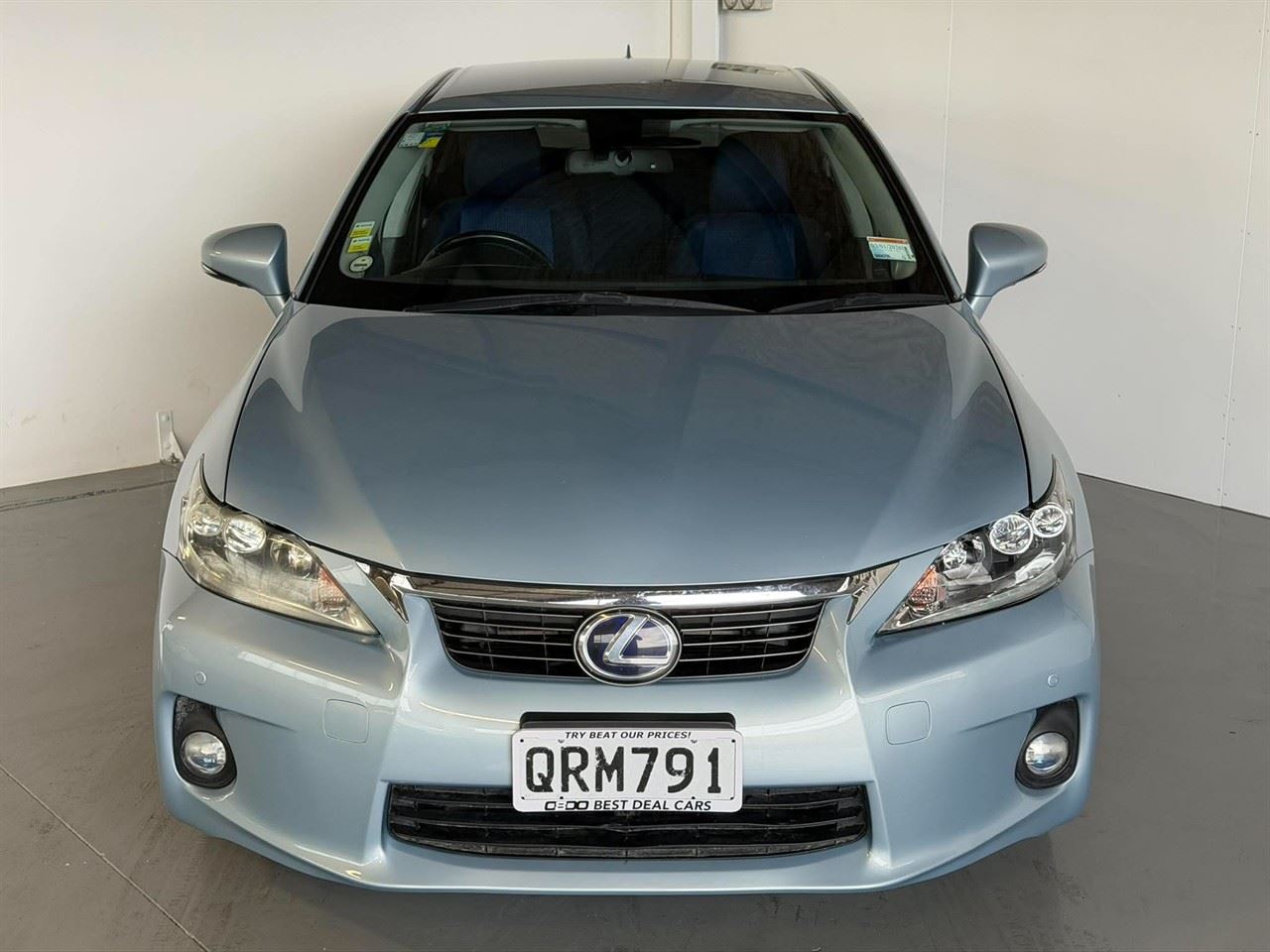 Vehicle image 2