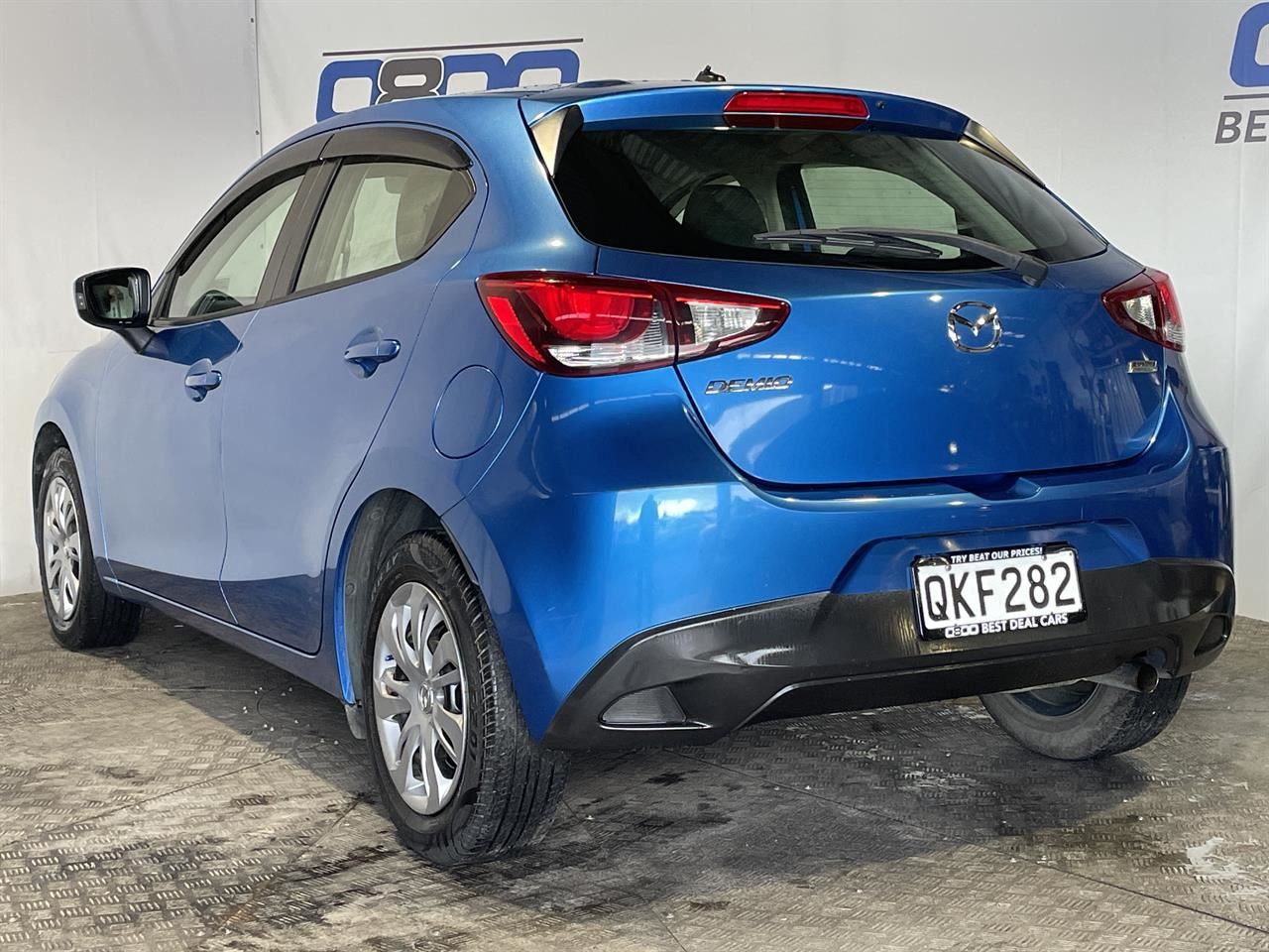 Vehicle image 4