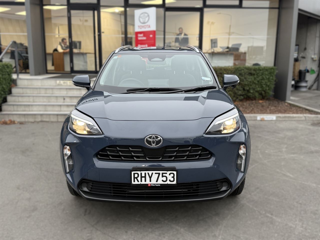 Vehicle image 2