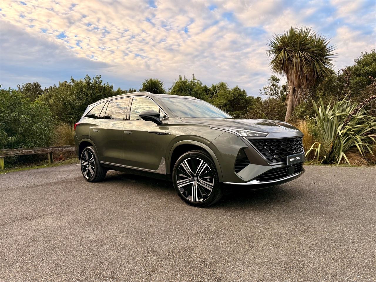 Vehicle image 1