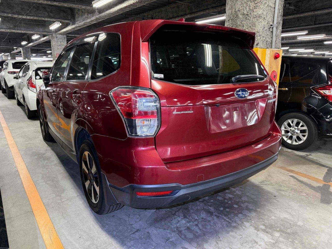 Vehicle image 4
