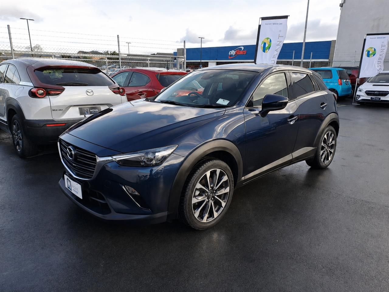 Vehicle image 3