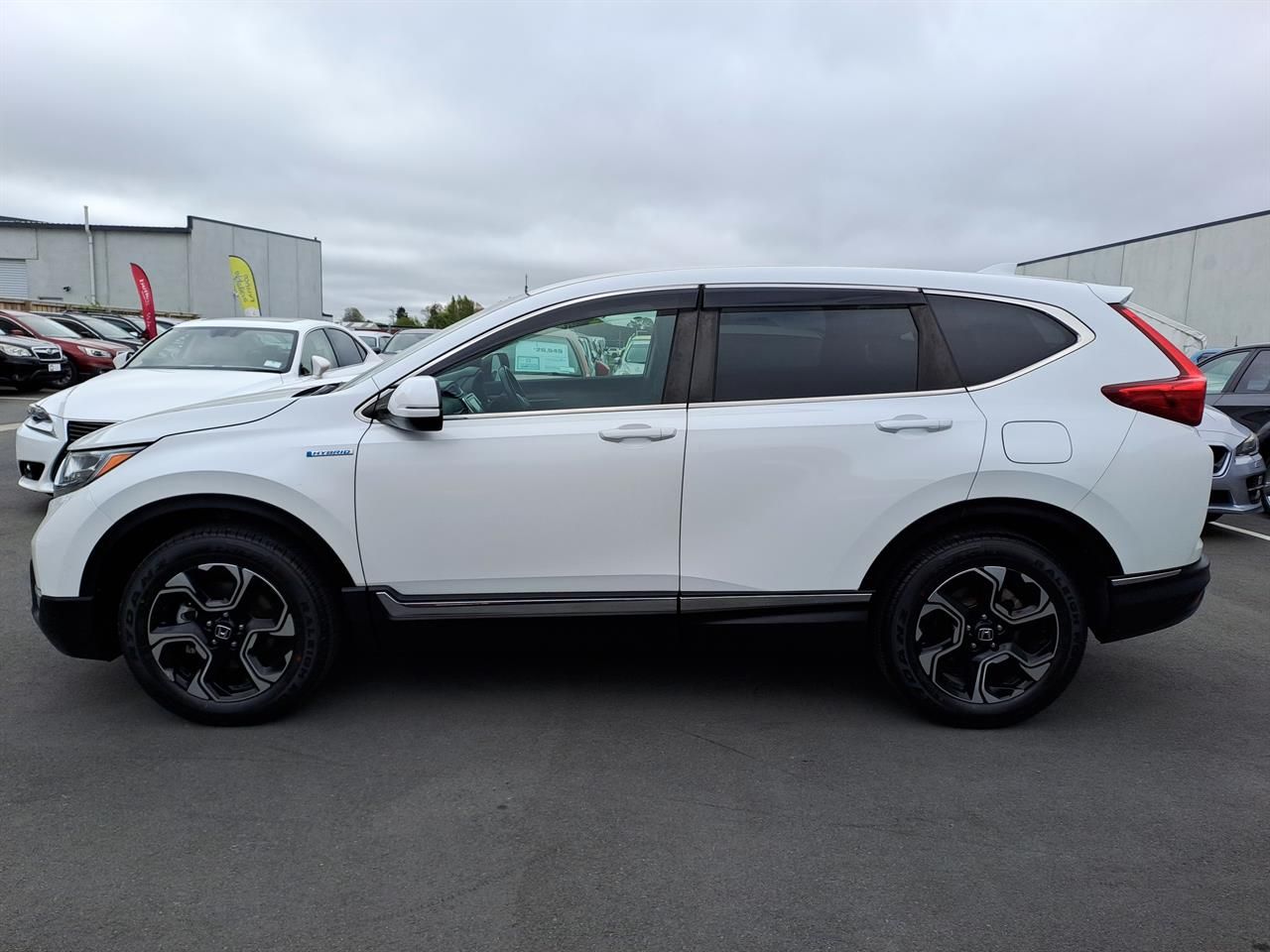 Vehicle image 4