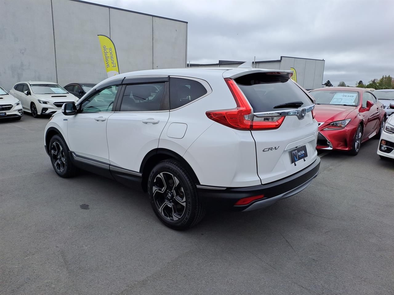 Vehicle image 5