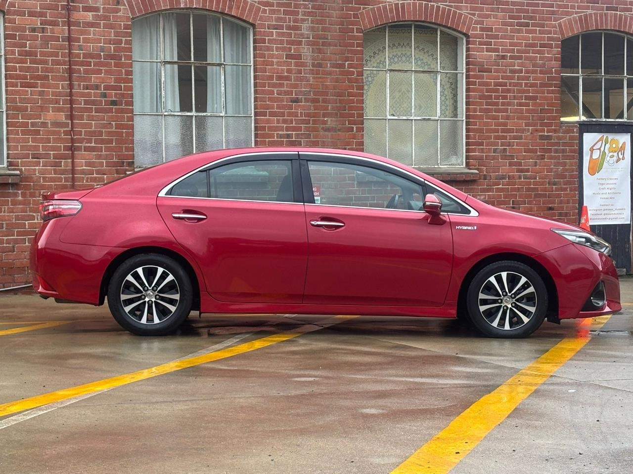 Vehicle image 3