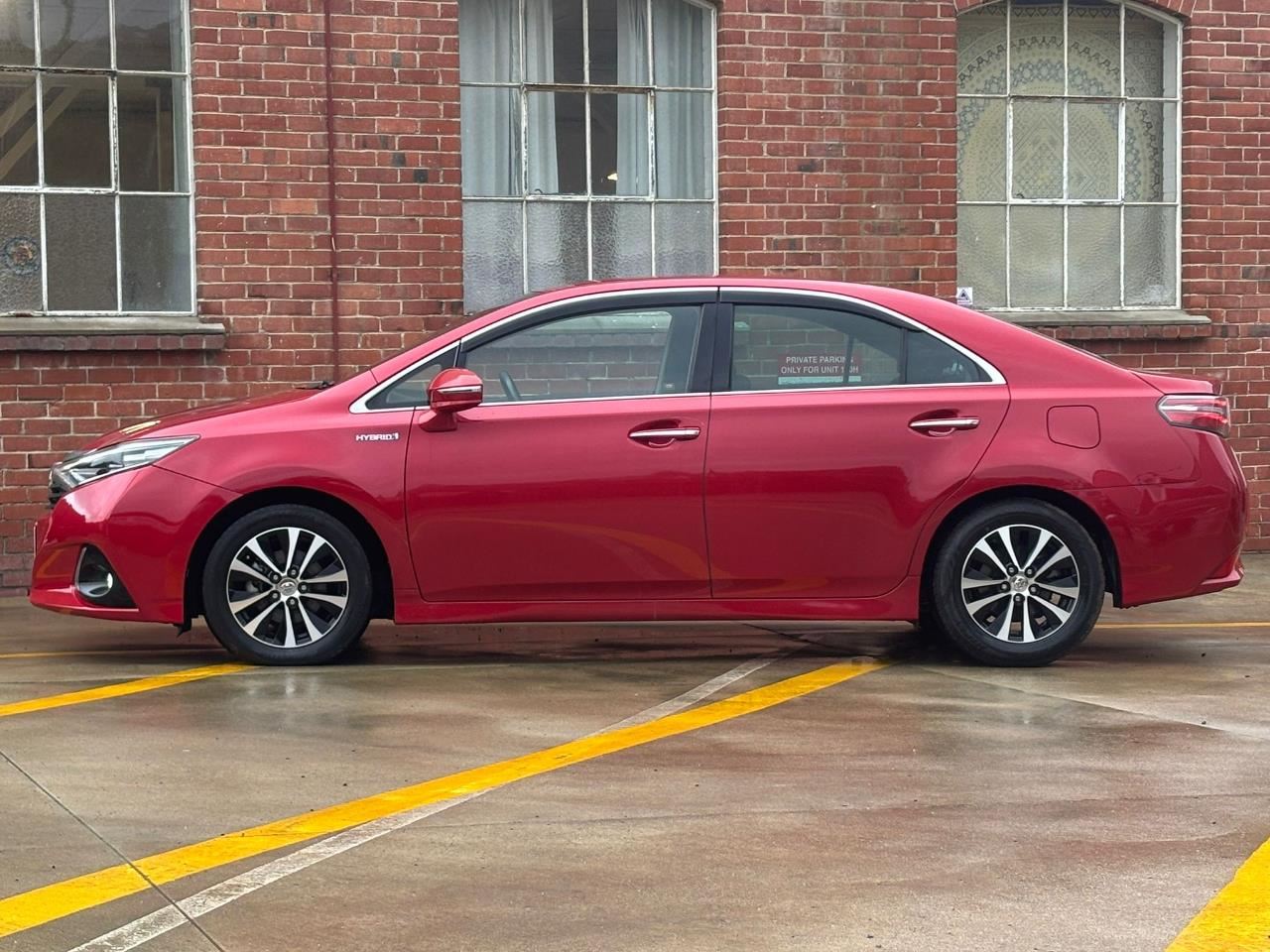 Vehicle image 4