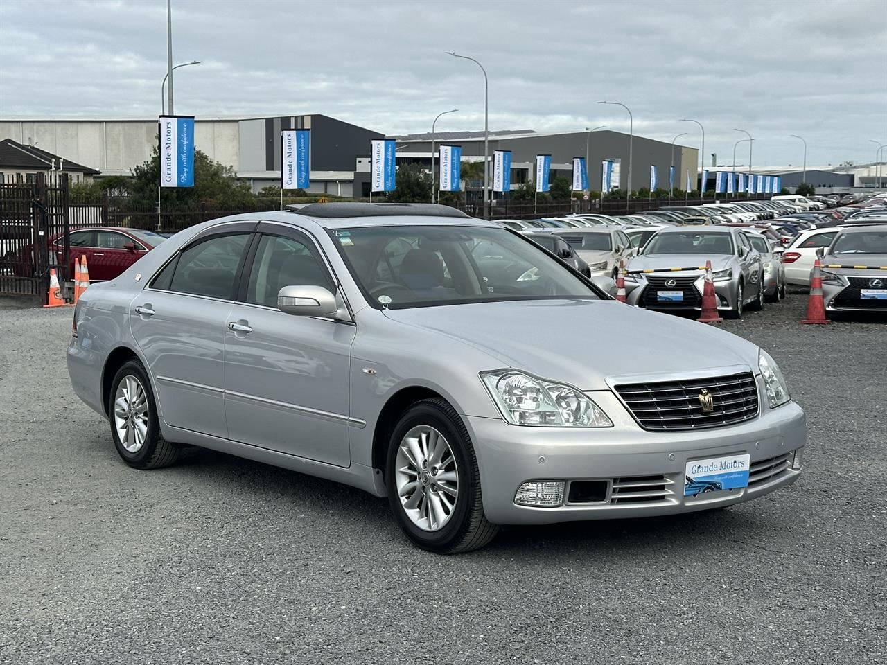 Vehicle image 1