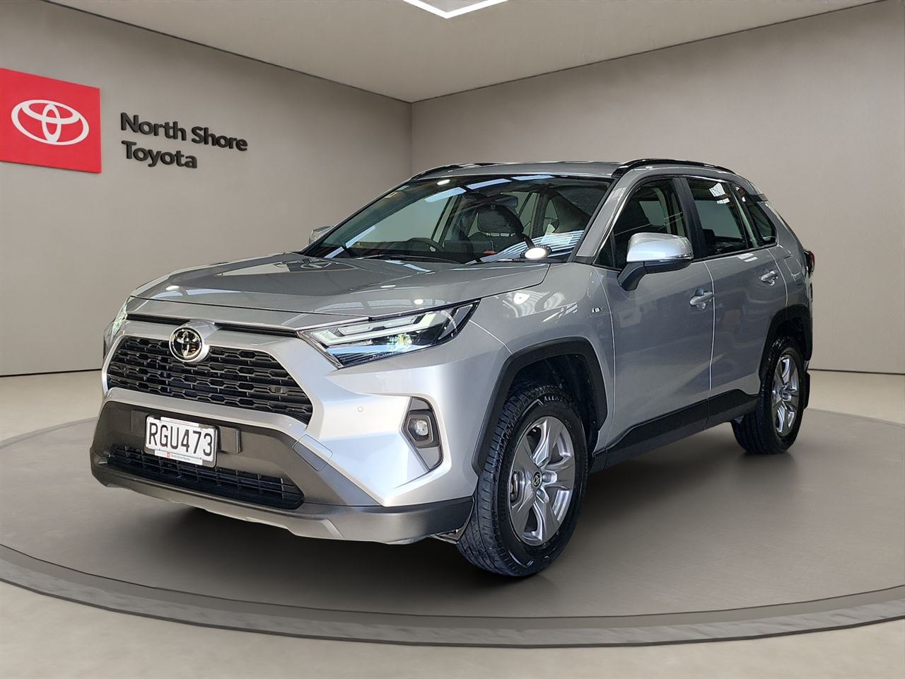 Vehicle image 3