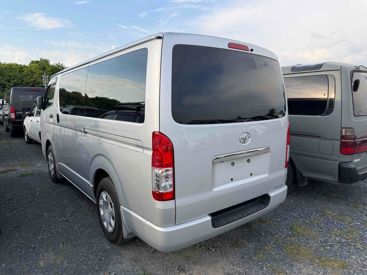 Vehicle image 2