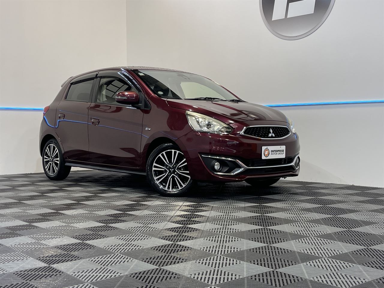 Vehicle image 1
