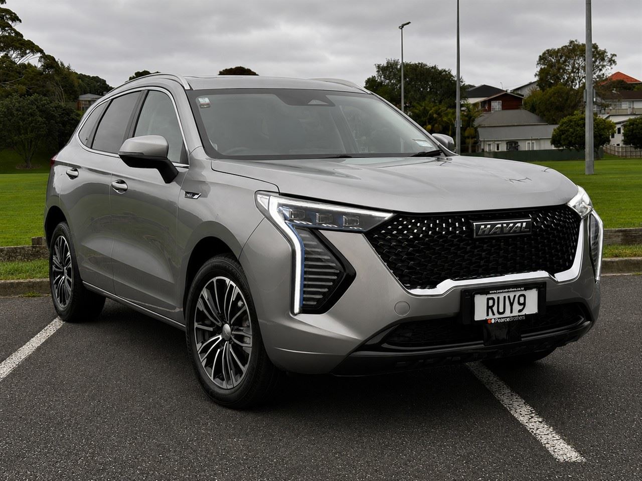 Vehicle image 2
