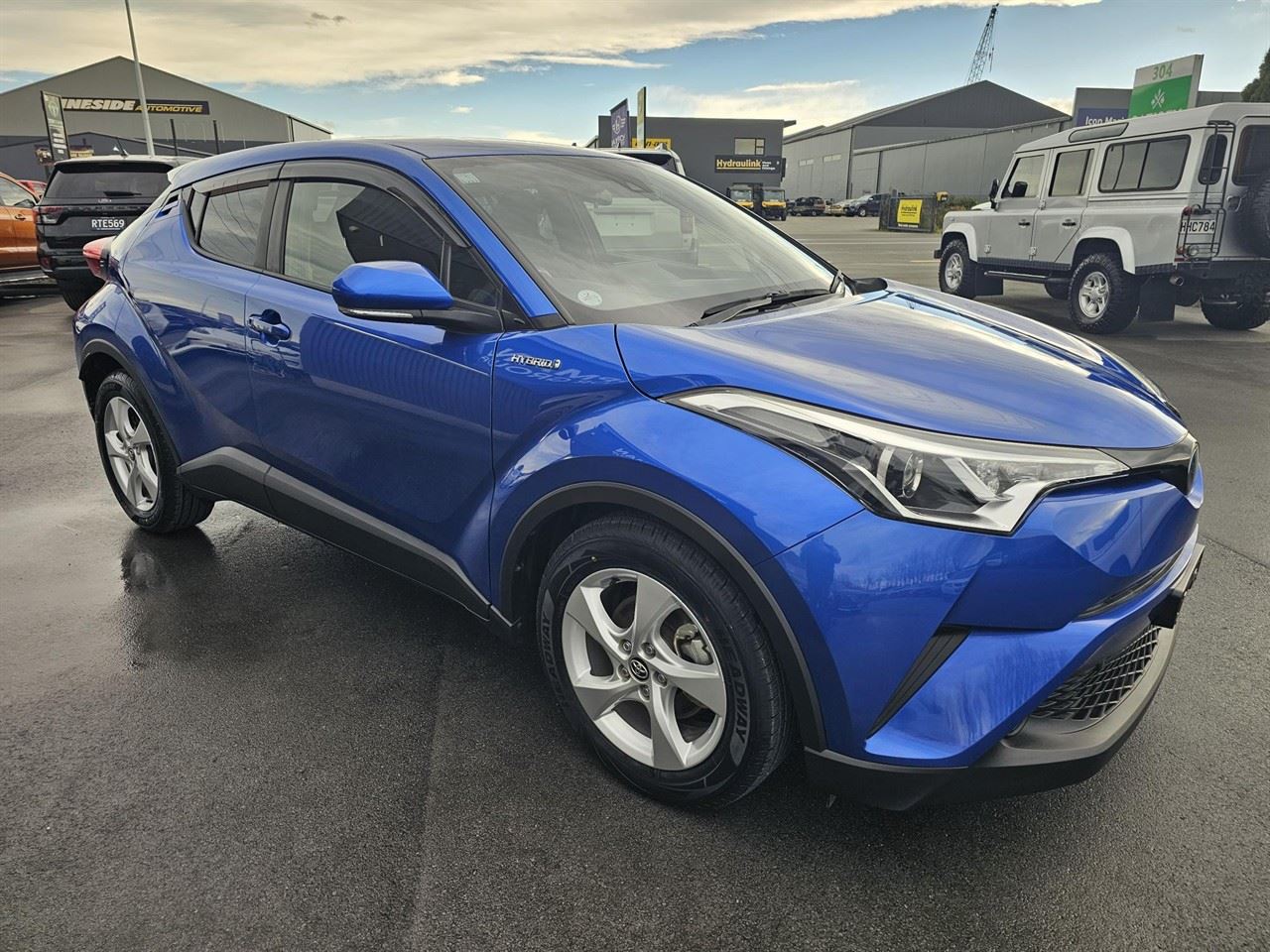 Vehicle image 2