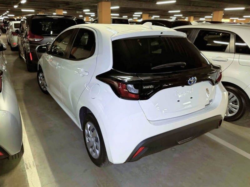 Vehicle image 2