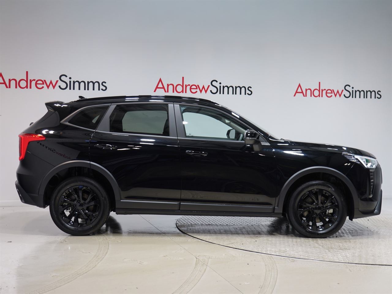 Vehicle image 3
