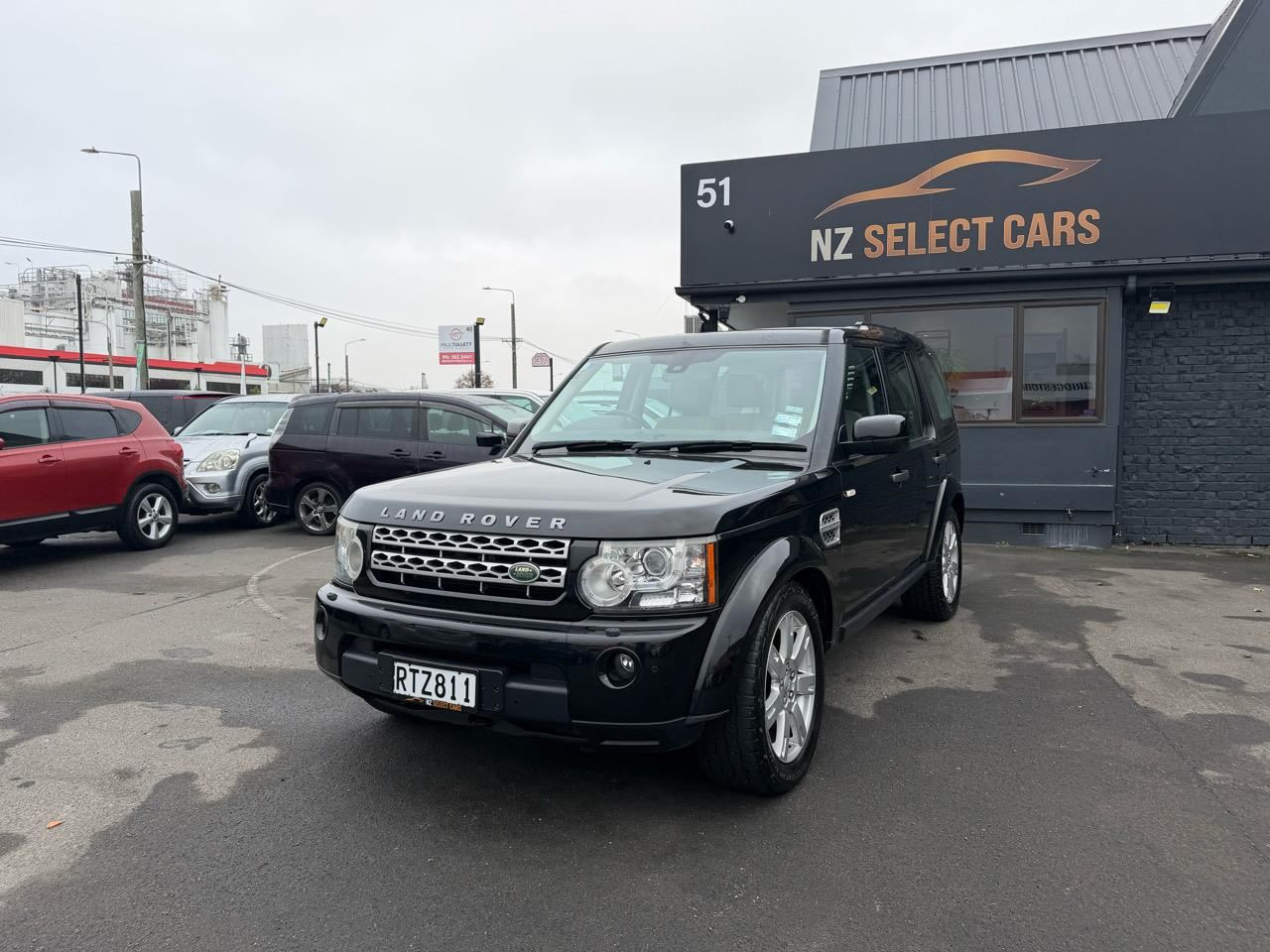 Vehicle image 3